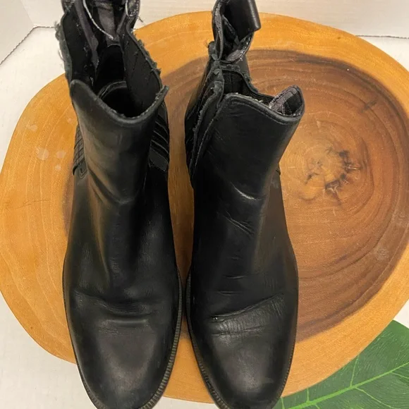 Zara Leather Slip On Boots - Picture 4 of 11